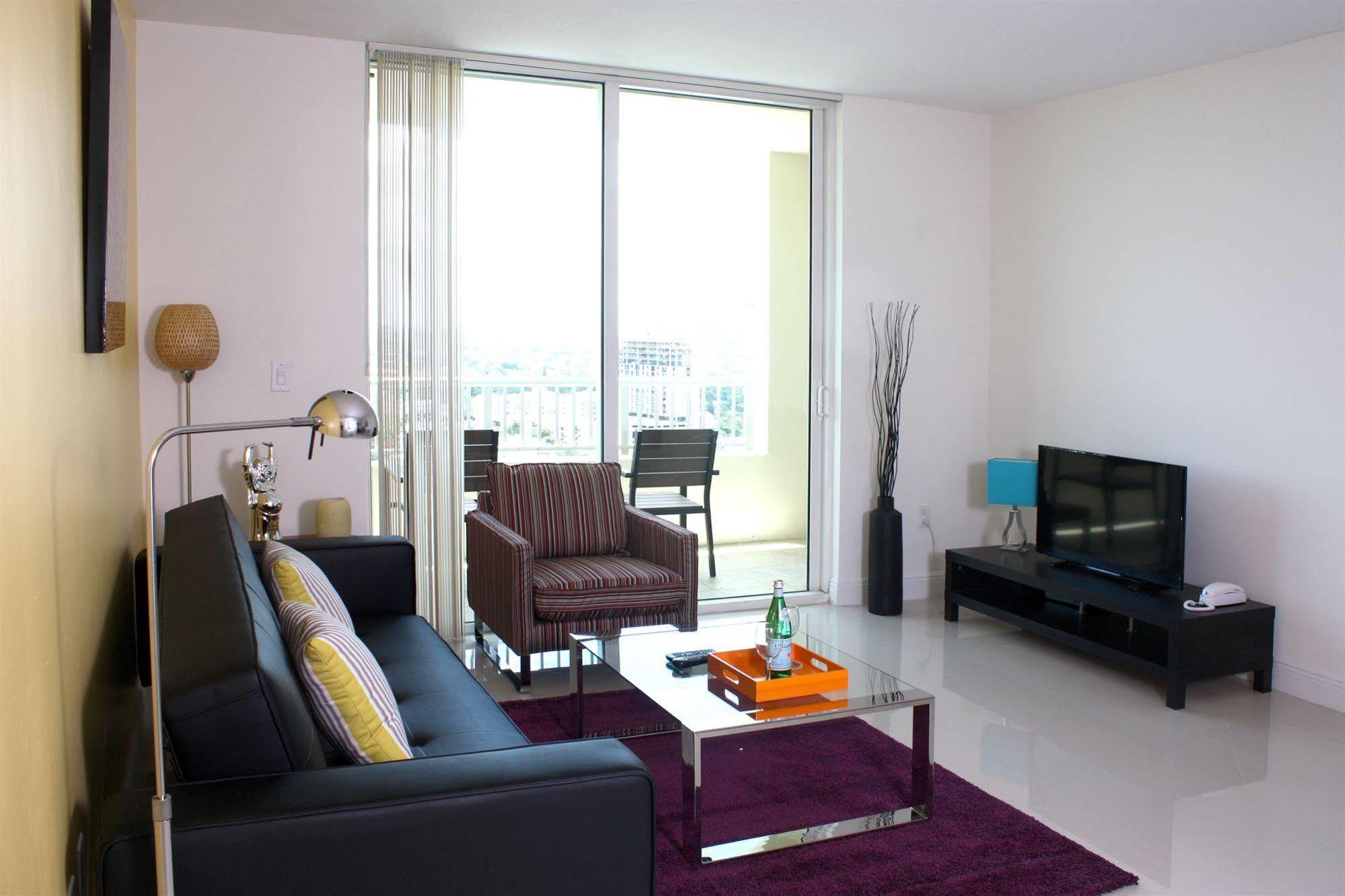 Dharma Home Suites Miami At Brickell Buitenkant foto