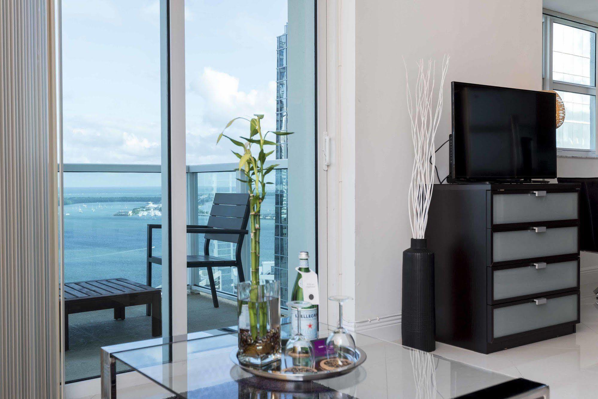 Dharma Home Suites Miami At Brickell Buitenkant foto